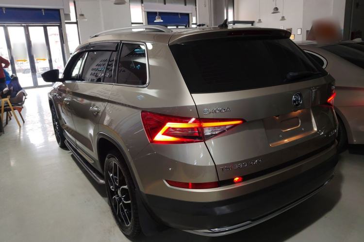 Used Skoda Kodiaq 2018 TSI380 7-Seater Four-Wheel-Drive Flagship Edition Exterior 2