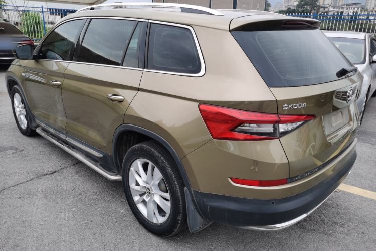 Used Skoda Kodiaq 2018 Facelifted TSI330 5-Seater Two-Wheel-Drive Luxury Enjoyment Edition Exterior 3