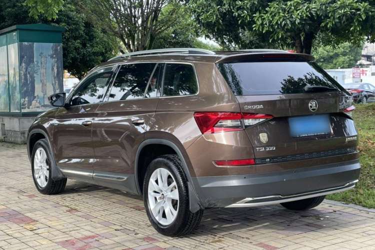 Used Skoda Kodiaq 2018 Facelifted TSI330 5-Seater Two-Wheel-Drive Luxury Enjoyment Edition Exterior 3