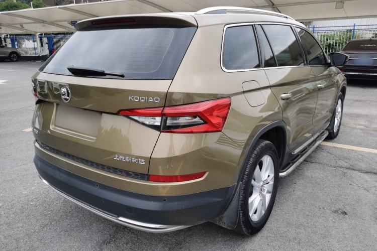 Used Skoda Kodiaq 2018 Facelifted TSI330 5-Seater Two-Wheel-Drive Luxury Enjoyment Edition Exterior 5