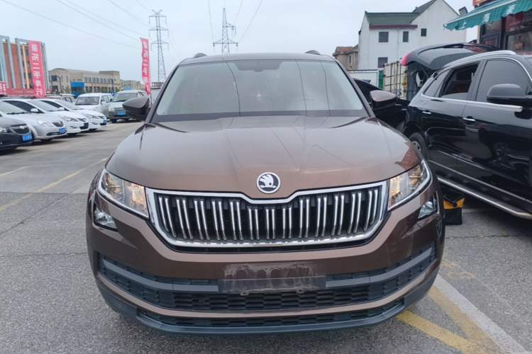 Used Skoda Kodiaq 2018 Facelifted TSI330 5-Seater Two-Wheel-Drive Comfort Edition Front