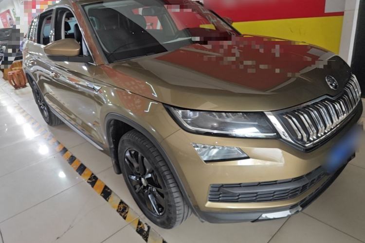 Used Skoda Kodiaq 2018 Facelifted TSI330 5-Seater Two-Wheel-Drive Luxury Enjoyment Edition Front Right 45 Deg