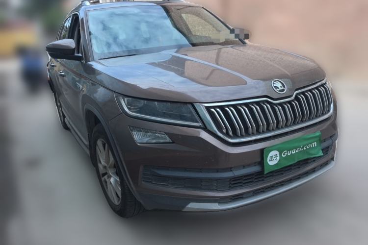 Used Skoda Kodiaq 2018 TSI330 5-Seater Two-Wheel-Drive Luxury Enjoyment Edition Front Right 45 Deg