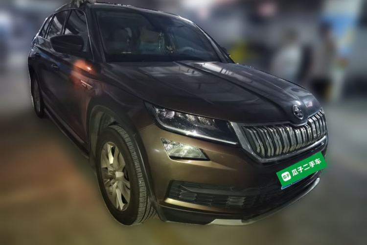 Used Skoda Kodiaq 2018 Facelifted TSI330 5-Seater Two-Wheel-Drive Luxury Enjoyment Edition Front Right 45 Deg