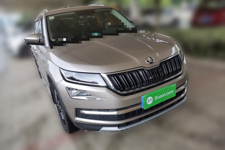 Used Skoda Kodiaq 2018 TSI380 7-Seater Four-Wheel-Drive Flagship Edition Front Right 45 Deg