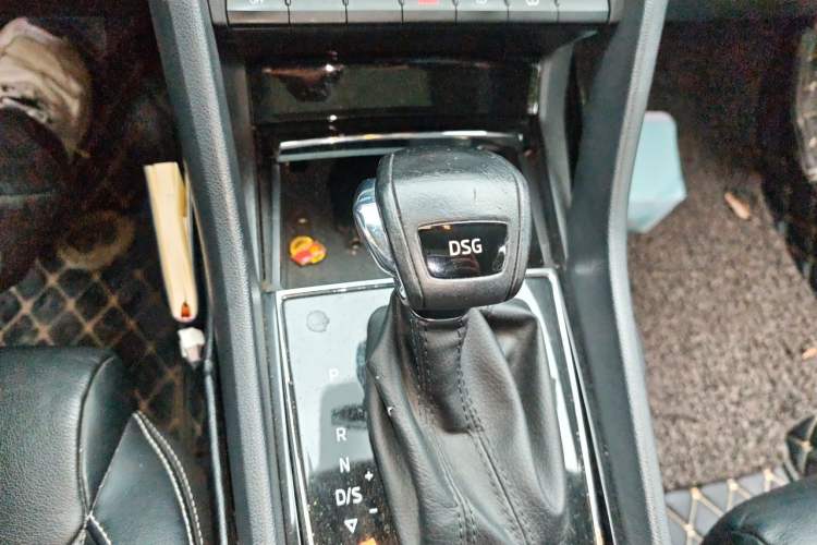 Used Skoda Kodiaq 2018 TSI330 5-Seater Two-Wheel-Drive Luxury Enjoyment Edition Gear Lever
