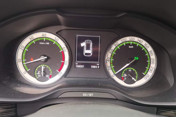Used Skoda Kodiaq 2018 Facelifted TSI330 5-Seater Two-Wheel-Drive Luxury Enjoyment Edition Instrument Cluster