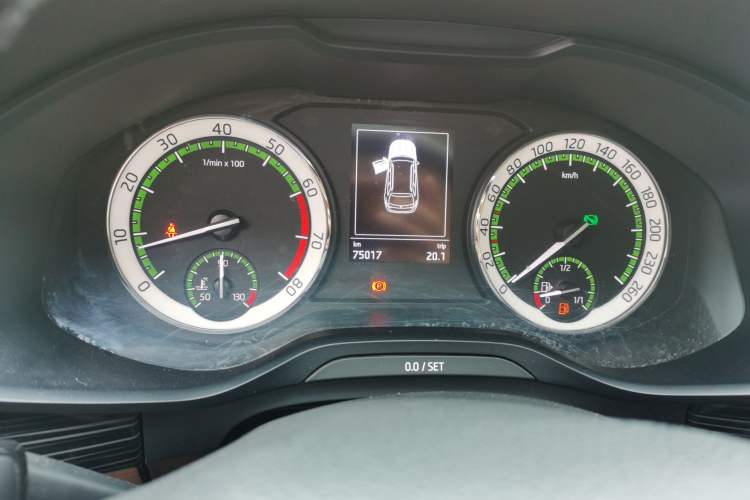 Used Skoda Kodiaq 2018 Facelifted TSI330 5-Seater Two-Wheel-Drive Luxury Enjoyment Edition Instrument Cluster
