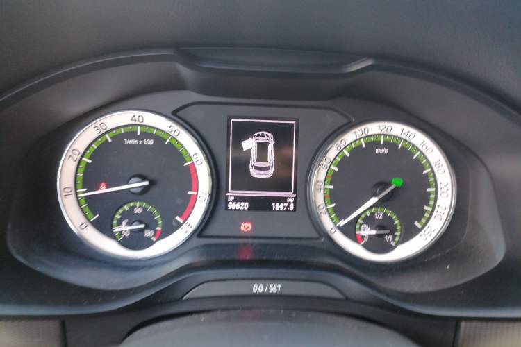 Used Skoda Kodiaq 2018 Facelifted TSI330 5-Seater Two-Wheel-Drive Comfort Edition Instrument Cluster