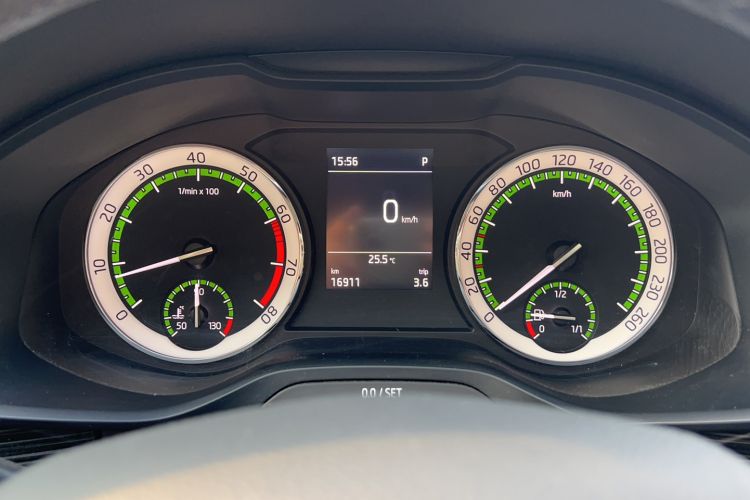 Used Skoda Kodiaq 2018 Restyled TSI330 7-Seater Two-Wheel Drive Luxury Enjoyment Edition Instrument Cluster