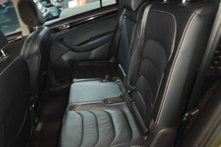 Used Skoda Kodiaq 2018 TSI380 7-Seater Four-Wheel-Drive Flagship Edition Interior 4