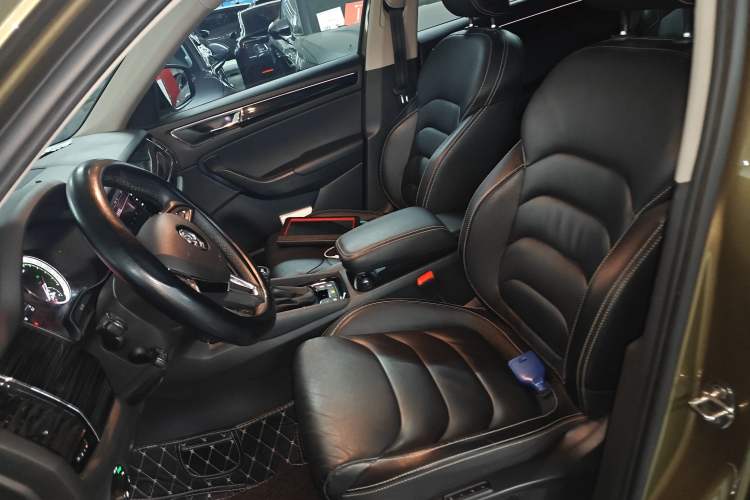 Used Skoda Kodiaq 2018 TSI380 7-Seater Four-Wheel-Drive Flagship Edition Left Front Seat