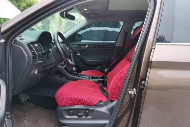 Used Skoda Kodiaq 2018 Restyled TSI330 7-Seater Two-Wheel Drive Luxury Enjoyment Edition Left Front Seat