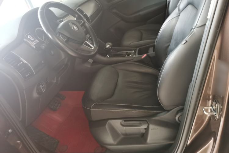 Used Skoda Kodiaq 2018 Facelifted TSI330 5-Seater Two-Wheel-Drive Luxury Edition Left Front Seat