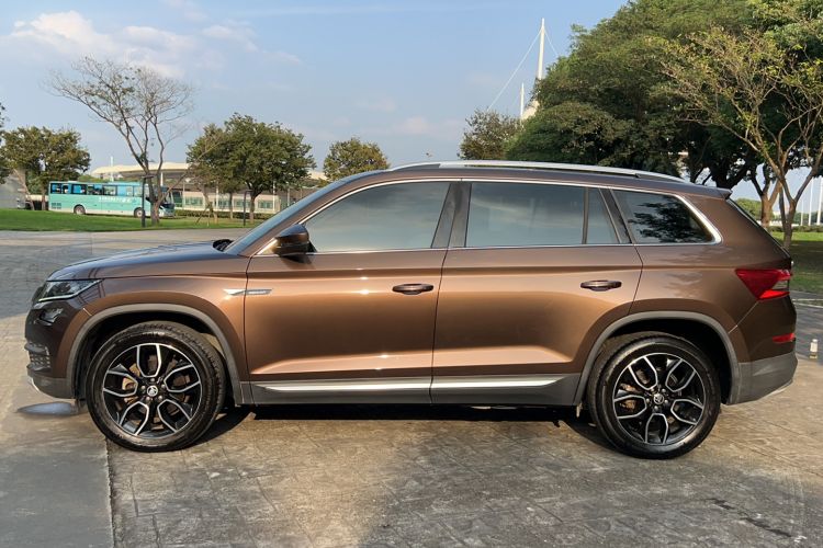 Used Skoda Kodiaq 2018 Restyled TSI330 7-Seater Two-Wheel Drive Luxury Enjoyment Edition Left Side
