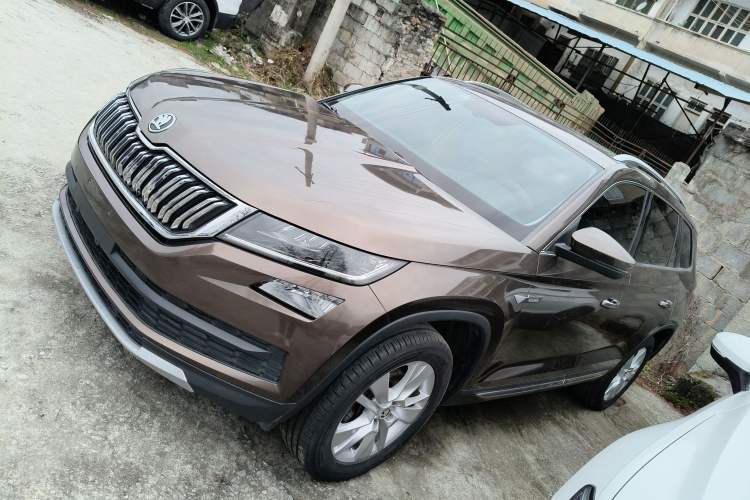 Used Skoda Kodiaq 2018 Facelifted TSI330 5-Seater Two-Wheel-Drive Luxury Enjoyment Edition Left Side