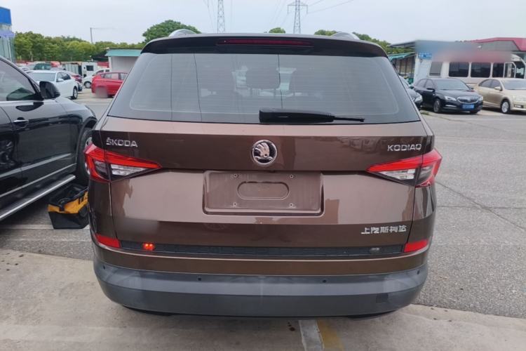 Used Skoda Kodiaq 2018 Facelifted TSI330 5-Seater Two-Wheel-Drive Comfort Edition Rear