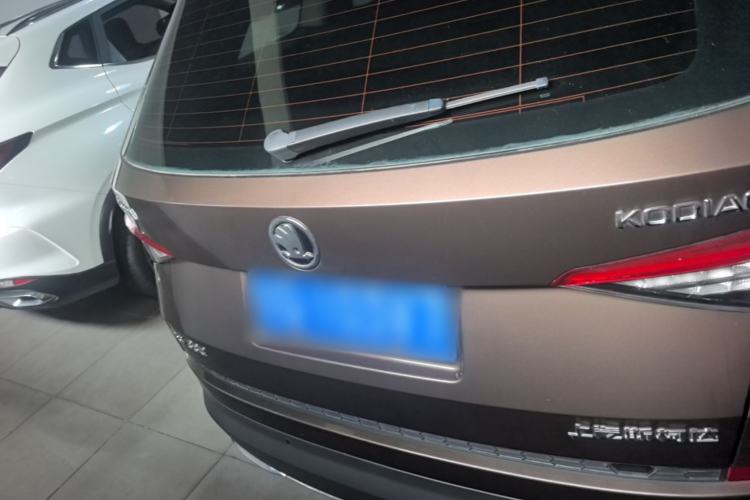 Used Skoda Kodiaq 2018 TSI330 5-Seater Two-Wheel-Drive Luxury Enjoyment Edition Rear