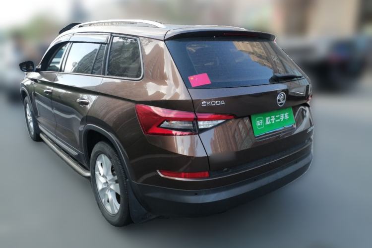 Used Skoda Kodiaq 2018 Facelifted TSI330 5-Seater Two-Wheel-Drive Comfort Edition Rear Left 45 Deg