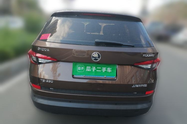 Used Skoda Kodiaq 2018 Facelifted TSI330 5-Seater Two-Wheel-Drive Comfort Edition Rear