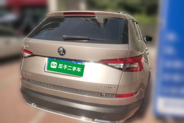 Used Skoda Kodiaq 2018 TSI330 7-Seater Two-Wheel-Drive Luxury Enjoyment Edition Rear Right 45 Deg