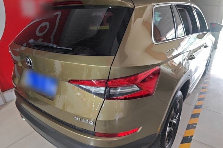 Used Skoda Kodiaq 2018 Facelifted TSI330 5-Seater Two-Wheel-Drive Luxury Enjoyment Edition Rear Right 45 Deg