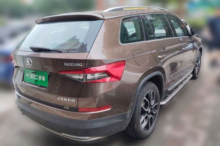Used Skoda Kodiaq 2018 Restyled TSI330 7-Seater Two-Wheel Drive Luxury Enjoyment Edition Rear Right 45 Deg