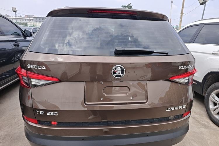 Used Skoda Kodiaq 2018 Facelifted TSI330 5-Seater Two-Wheel-Drive Comfort Edition Rear
