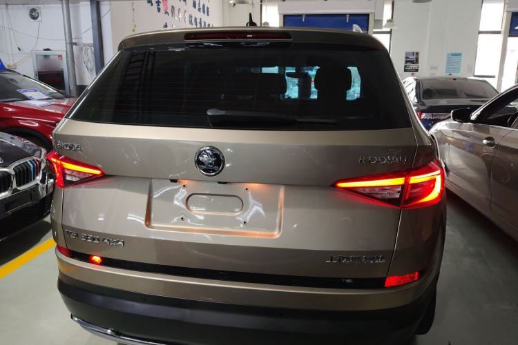 Used Skoda Kodiaq 2018 TSI380 7-Seater Four-Wheel-Drive Flagship Edition Rear