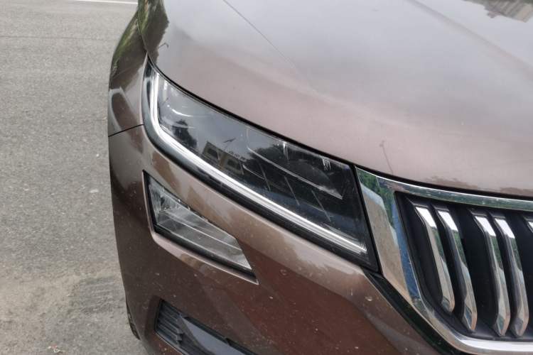 Used Skoda Kodiaq 2018 Restyled TSI330 7-Seater Two-Wheel Drive Luxury Enjoyment Edition Right Front Headlight