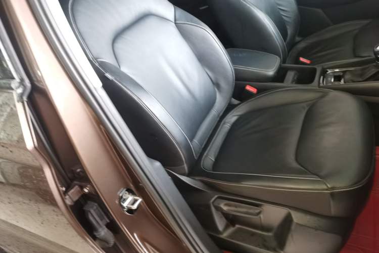 Used Skoda Kodiaq 2018 Facelifted TSI330 5-Seater Two-Wheel-Drive Luxury Edition Right Front Seat