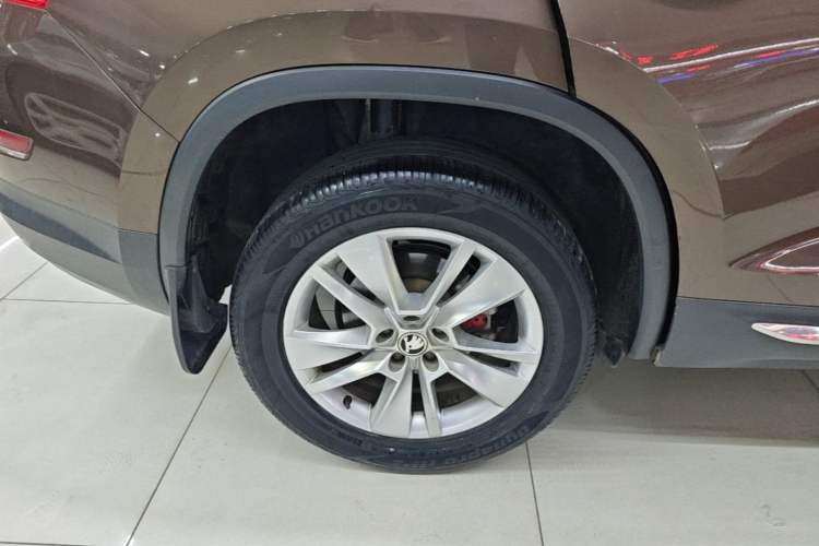 Used Skoda Kodiaq 2018 Facelifted TSI330 5-Seater Two-Wheel-Drive Luxury Enjoyment Edition Right Rear Wheel Hub