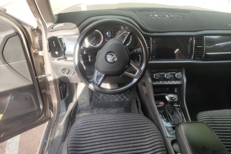 Used Skoda Kodiaq 2018 TSI330 7-Seater Two-Wheel-Drive Luxury Enjoyment Edition Steering Wheel