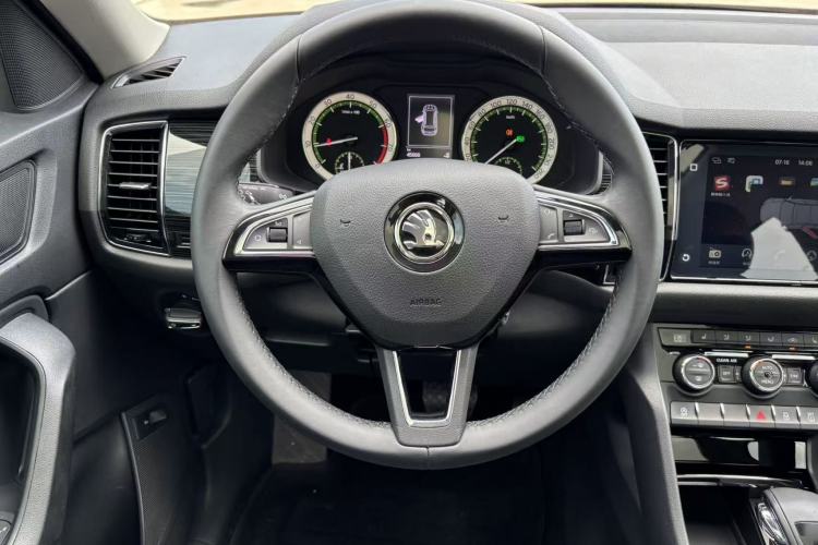 Used Skoda Kodiaq 2018 Restyled TSI330 7-Seater Two-Wheel Drive Luxury Enjoyment Edition Steering Wheel