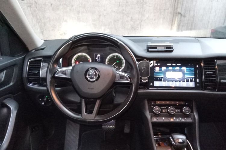 Used Skoda Kodiaq 2018 Facelifted TSI330 5-Seater Two-Wheel-Drive Luxury Enjoyment Edition Steering Wheel