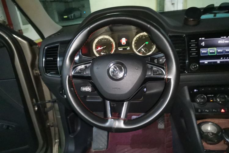 Used Skoda Kodiaq 2018 TSI380 7-Seater Four-Wheel-Drive Flagship Edition Steering Wheel