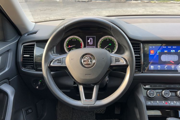 Used Skoda Kodiaq 2018 Restyled TSI330 7-Seater Two-Wheel Drive Luxury Enjoyment Edition Steering Wheel
