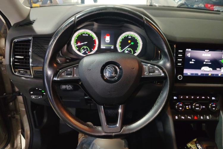 Used Skoda Kodiaq 2018 TSI380 7-Seater Four-Wheel-Drive Flagship Edition Steering Wheel