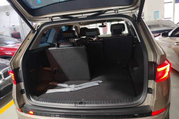 Used Skoda Kodiaq 2018 TSI380 7-Seater Four-Wheel-Drive Flagship Edition Trunk