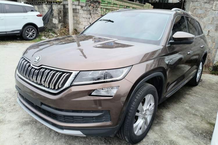 Ojetý Skoda Kodiaq 2018 Facelifted TSI330 5-Seater Two-Wheel-Drive Luxury Enjoyment Edition Guazi used car, China used car export, Used car for sale, Used  cars, Cheapest cars for sale