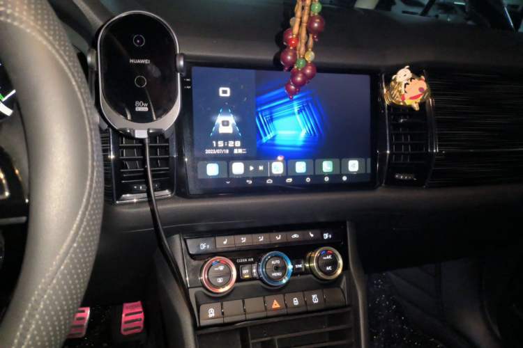 Used Skoda Kodiaq 2018 Facelifted TSI330 5-Seater Two-Wheel-Drive Luxury Enjoyment Edition Audio And AC Panel