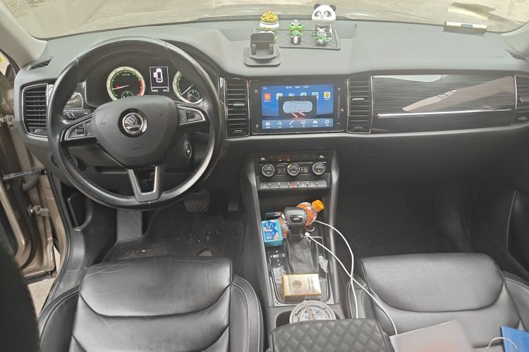 Used Skoda Kodiaq 2018 TSI330 5-Seater Two-Wheel-Drive Luxury Enjoyment Edition Center Console