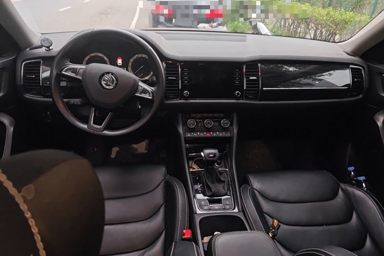 Used Skoda Kodiaq 2018 TSI380 7-Seater Four-Wheel-Drive Flagship Edition Center Console
