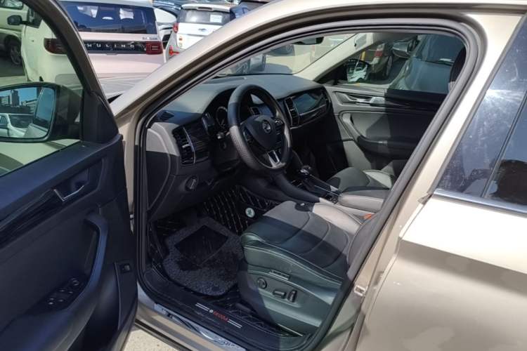 Used Skoda Kodiaq 2018 Restyled TSI330 7-Seater Two-Wheel Drive Luxury Enjoyment Edition Driver Seat