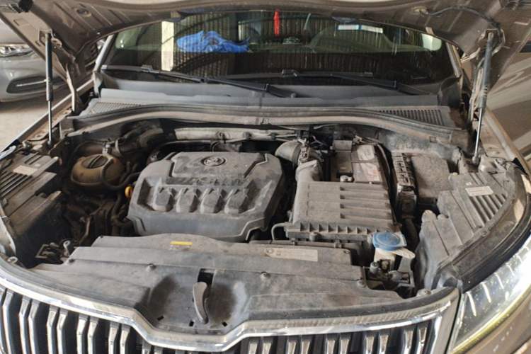 Used Skoda Kodiaq 2018 Facelifted TSI330 5-Seater Two-Wheel-Drive Luxury Enjoyment Edition Engine Bay