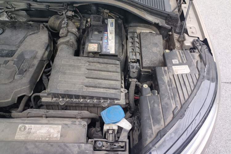 Used Skoda Kodiaq 2018 Facelifted TSI330 5-Seater Two-Wheel-Drive Luxury Enjoyment Edition Engine Bay Left