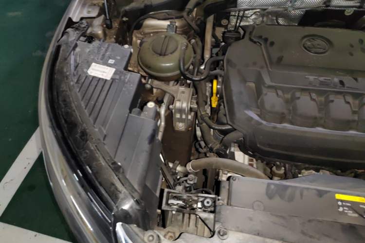 Used Skoda Kodiaq 2018 Facelifted TSI330 5-Seater Two-Wheel-Drive Luxury Enjoyment Edition Engine Bay Right