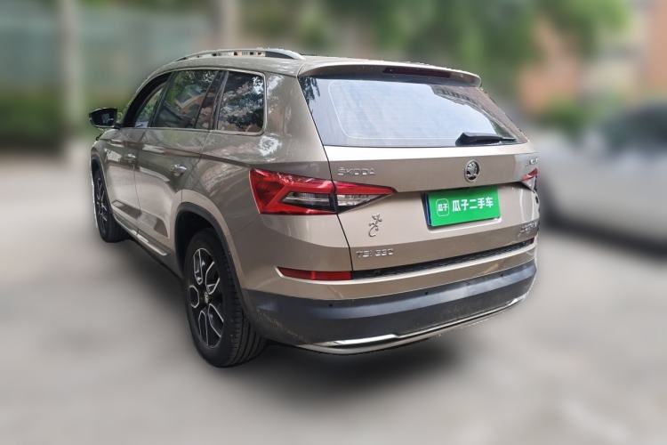 Used Skoda Kodiaq 2018 Restyled TSI330 7-Seater Two-Wheel Drive Luxury Enjoyment Edition Exterior 2