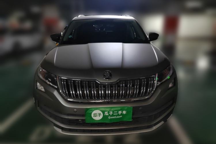 Used Skoda Kodiaq 2018 Facelifted TSI330 5-Seater Two-Wheel-Drive Luxury Enjoyment Edition Front