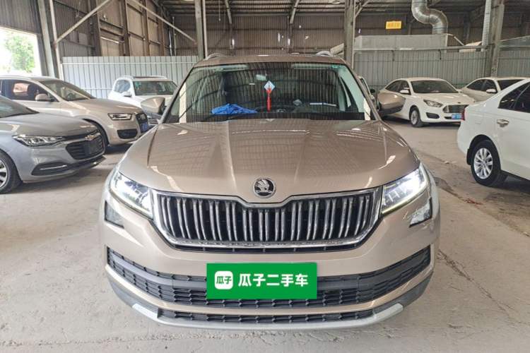 Used Skoda Kodiaq 2018 Facelifted TSI330 5-Seater Two-Wheel-Drive Luxury Enjoyment Edition Front